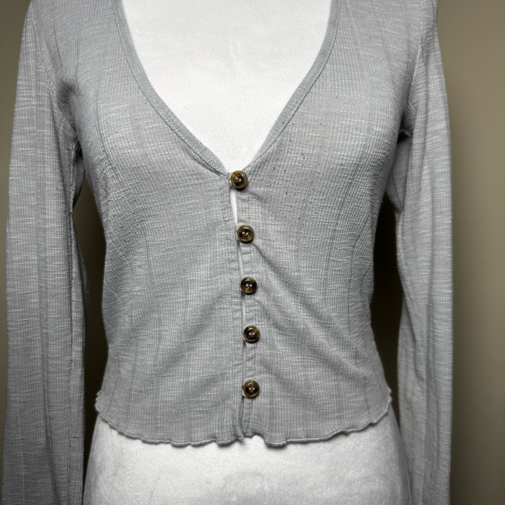 Forever 21 Light Gray Ribbed Top - Picture 4 of 6